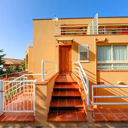 A Casa Nostra Cefalù